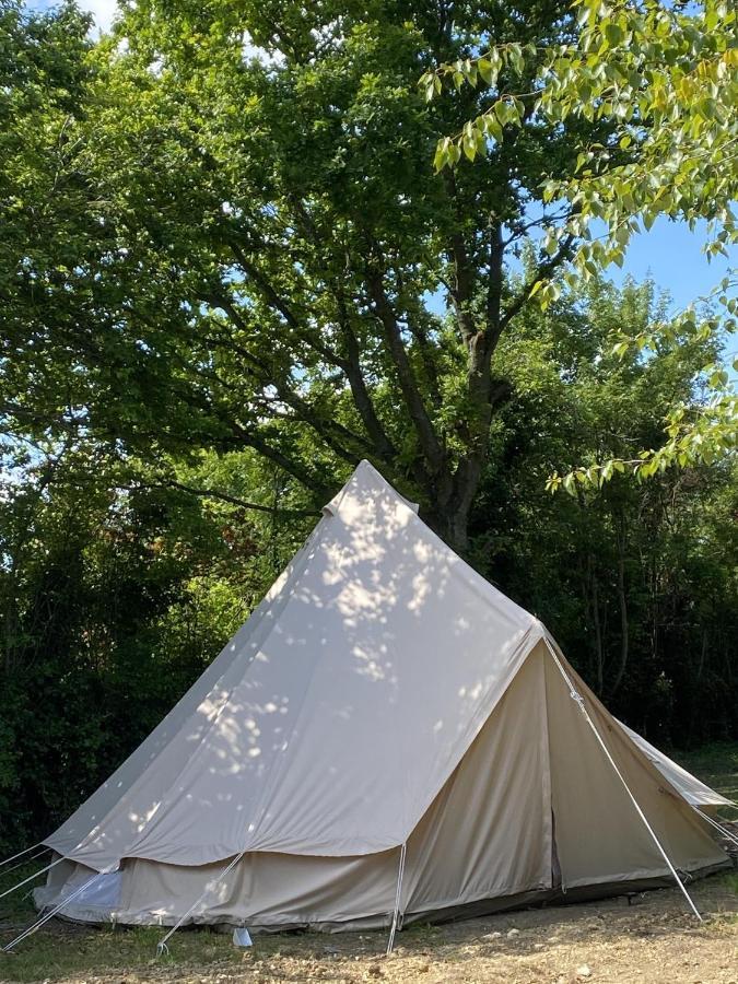 Stansted Glamping Hotel Broxted Exterior foto